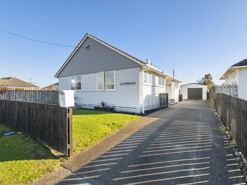 1 Ventura Grove, Bulls