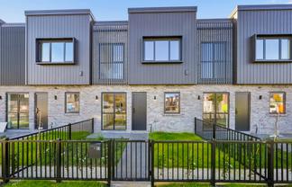 83 Wavecrest Lane, Hobsonville