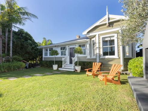 54 Pleasant Road, Glen Eden