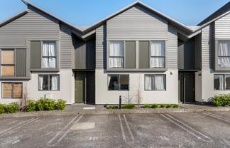 10/51 Ireland Road, Mount Wellington