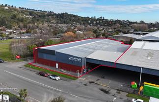 Affordable high stud warehousing
