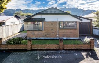 27 McParland Street, Ebdentown