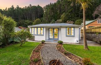 35 Elmslie Road, Pinehaven