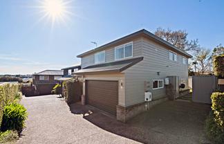 1/98 St Johns Road, Saint Johns