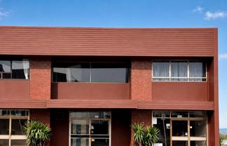 High-End Street Front Office