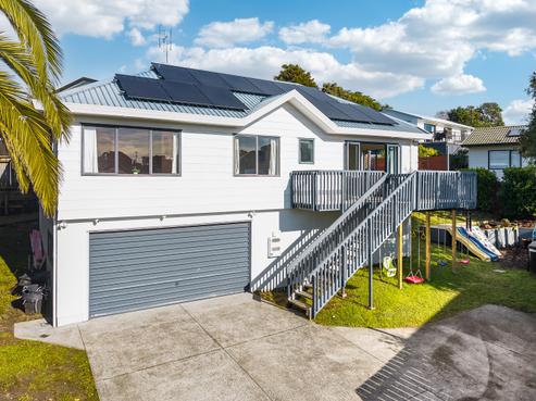 15B Greta Place, Stanmore Bay