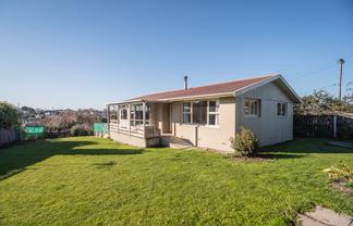 31 Balmoral Street, Marchwiel