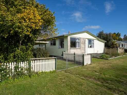 6 Sewell Place, Leamington