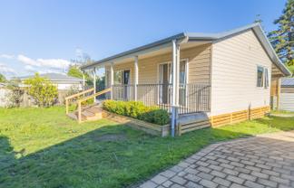 a/16 Bay Grove, Pukehangi