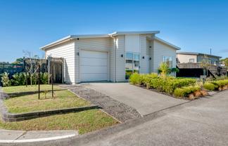 22b Cadwil Drive, Beachlands