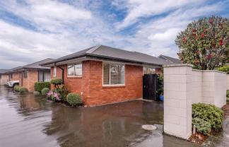 1/85 Yaldhurst Road, Upper Riccarton