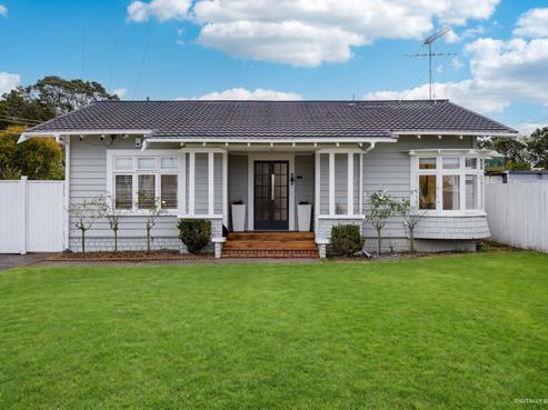 9 Ocean View Road, Hillcrest