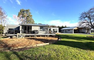 51 Allan Street, CLINTON