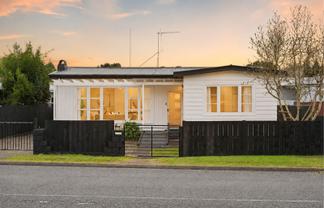 80 Tawa Street, Melville