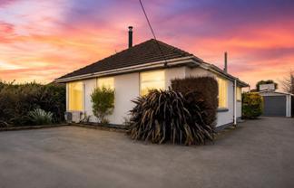 95 Springs Road, Hornby