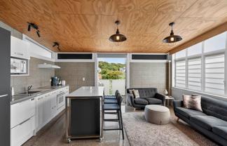 4/2b Atkin Ave, Mission Bay