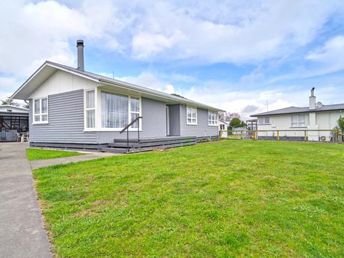 12 Liverpool Crescent, Flaxmere