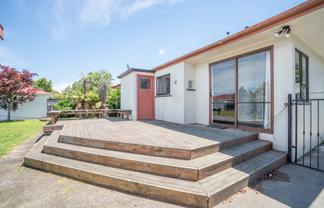 111 Rugby Street, Awapuni