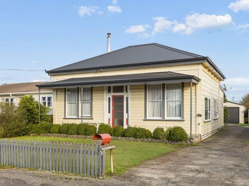 30 Derby Street, Westport