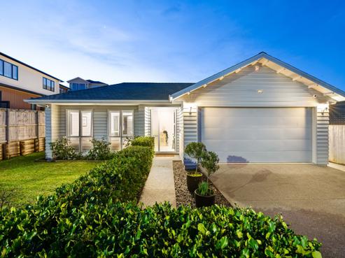 121 Ormonde Drive, Silverdale