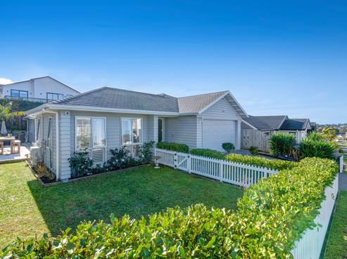 121 Ormonde Drive, Silverdale