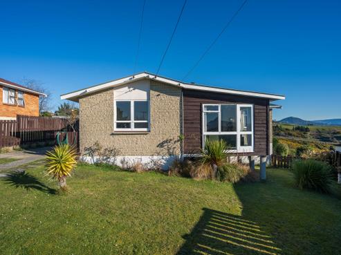 18 Davies Street, Concord