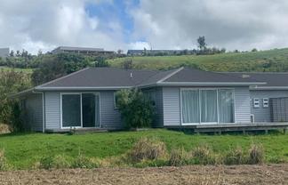 2/112E Black Swamp Road, Mangawhai