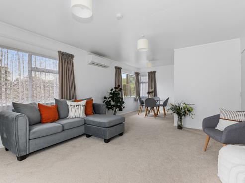 61A Great North Road, Kamo