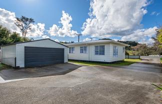 61A Great North Road, KAMO