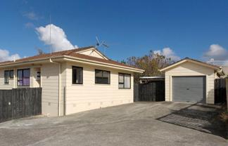 2/6 James Walter Place, Mount Wellington