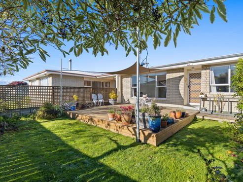147 Weld Street, Redwoodtown