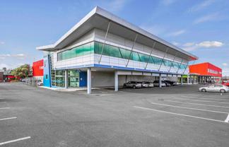 PREMIUM WEST AUCKLAND OFFICE

