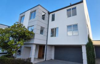 4/17 Eversleigh Street , Saint Albans