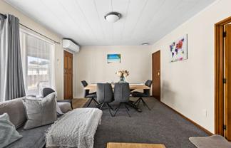 2/267 Kennedy Road, Onekawa