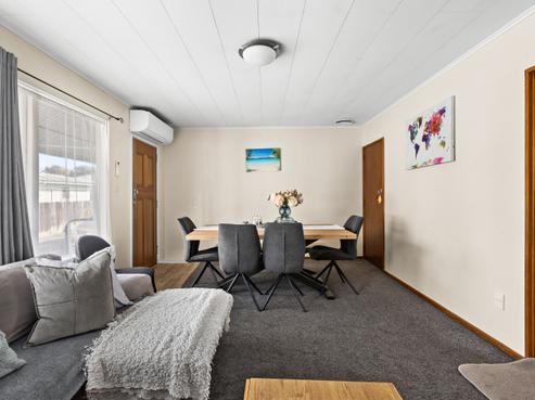 2/267 Kennedy Road, Onekawa