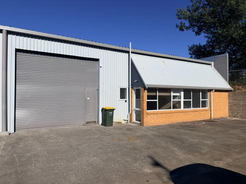 1/10 Dent Place, Red Hill