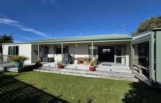 105 Castle View Road, Matarangi