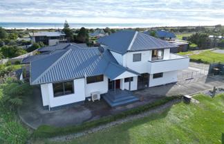 3B Rutherglen Road, Paroa