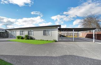 2/161 Old Wairoa Road, Papakura