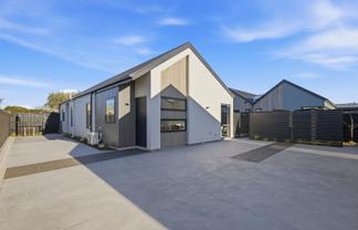 2/4 Evatt Street, Ilam