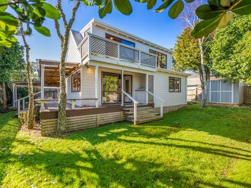 144B Hinemoa Street, Birkenhead
