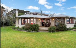 17 Polley Crescent, Katikati