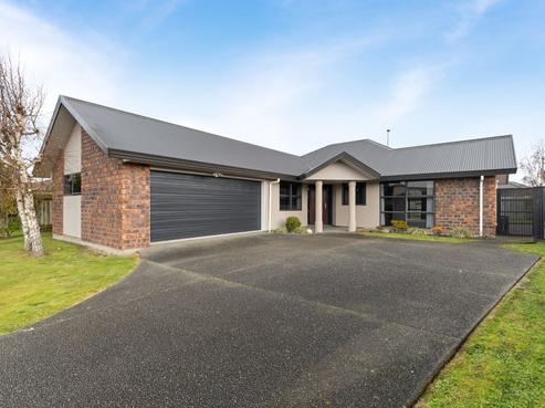 8 Geneva Terrace, Kelvin Grove