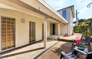 2/51 Merani Street, Belmont