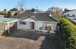 2/9 Edmund Hillary Avenue, Papakura