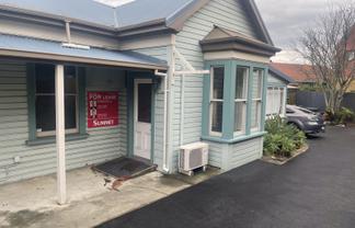 Office Space on Busy Tahunanui Drive
