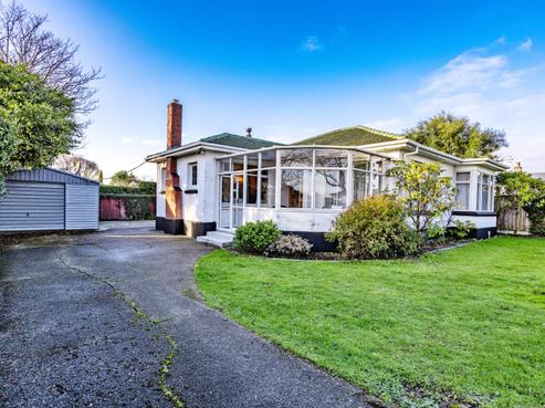7 Grey Street, Gladstone