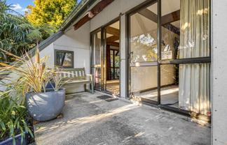17 Aquarius Drive, Kawaha Point