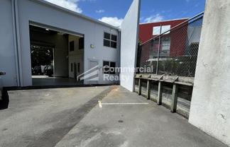 Office & Warehouse With Secure Yard