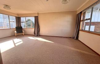 256C Courtenay Street, Strandon